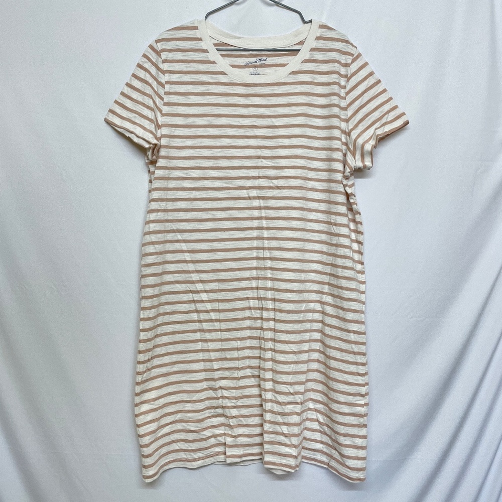 NWT Universal Tee Dress Stripes